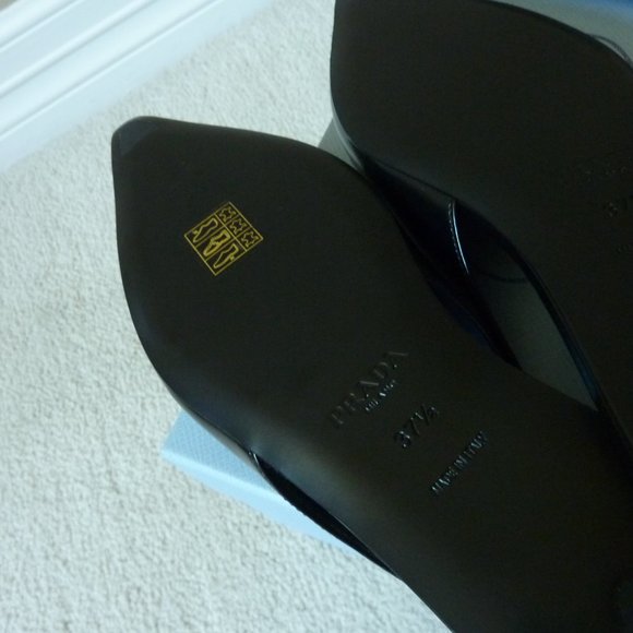 Prada Brushed Leather Slingback Logo Detail Flats - Picture 12 of 13